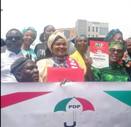Taraba PDP Women Stranded in Abuja After Purchasing Senate Form For Gov Darius