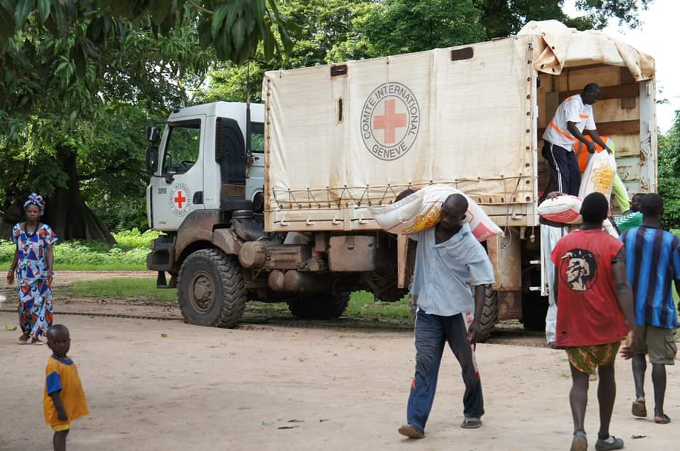 Nigeria:80,000 IDPs receive ICRC food aid …as 100,000 livestock benefit from deworming in Benue, Nasarawa